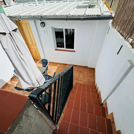 4'min To And Tren 15 Min To Plaza Catalunya By Tren Apartment