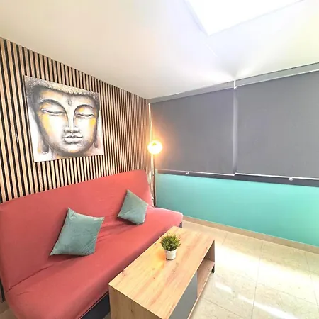 4'min To And Tren 15 Min To Plaza Catalunya By Tren Apartment