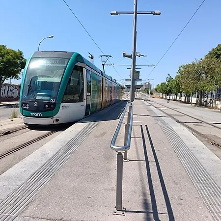 4'min To And Tren 15 Min To Plaza Catalunya By Tren